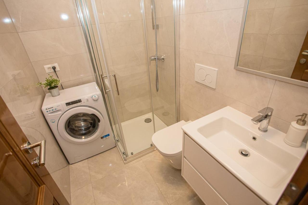 Holiday Home Camellia Пореч Екстериор снимка
